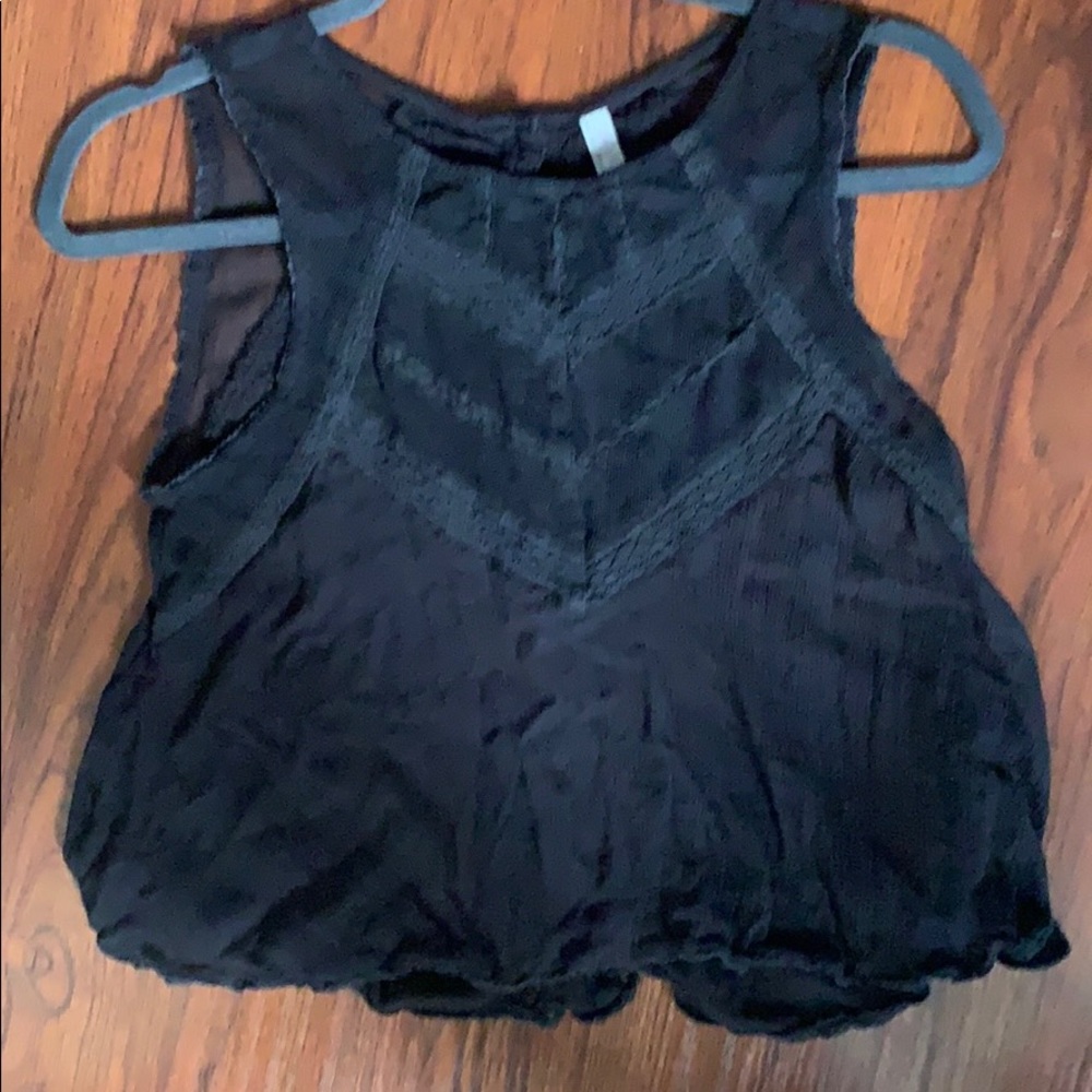 Free People high neck crop tank lace XS